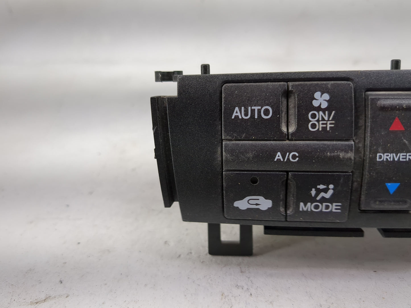 2011 Honda Pilot Climate Control Module Temperature AC/Heater Replacement P/N:79600SZAA710M1 Fits OEM Used Auto Parts - Oemu