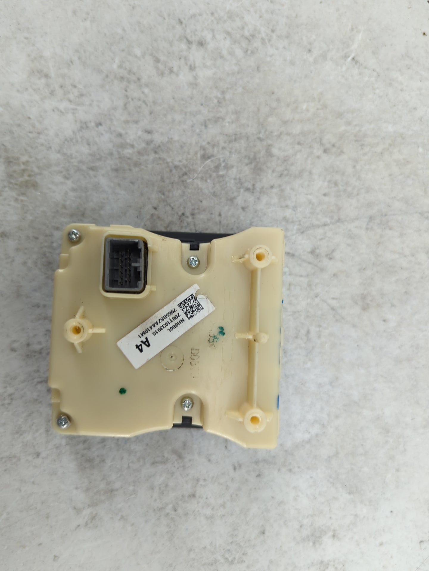 2009-2015 Honda Pilot Climate Control Module Temperature AC/Heater Replacement P/N:79650SZAA410M1 Fits OEM Used Auto Parts -