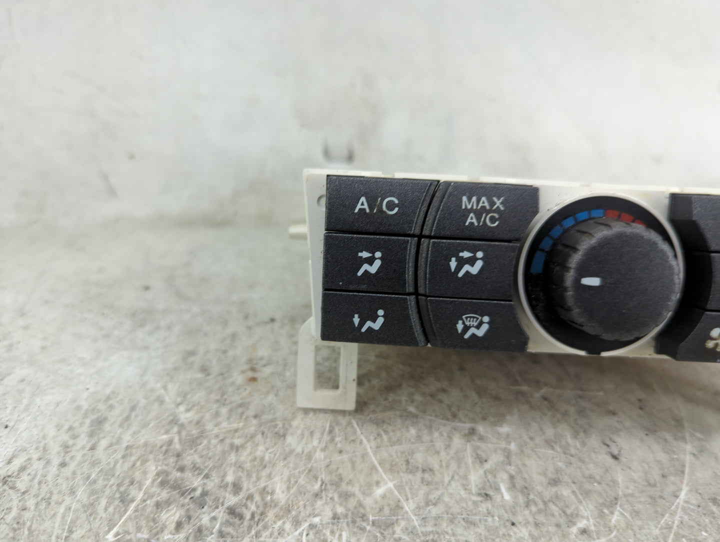 2011 Honda Pilot Climate Control Module Temperature AC/Heater Replacement Fits OEM Used Auto Parts - Oemusedautoparts1.com