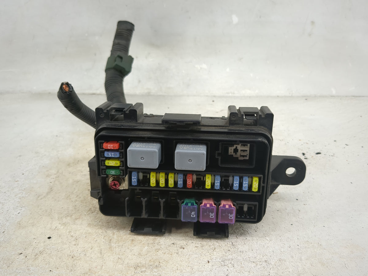 2009-2011 Honda Pilot Fusebox Fuse Box Panel Relay Module P/N:7154-7310-30 Fits Fits 2009 2010 2011 OEM Used Auto Parts - Oe