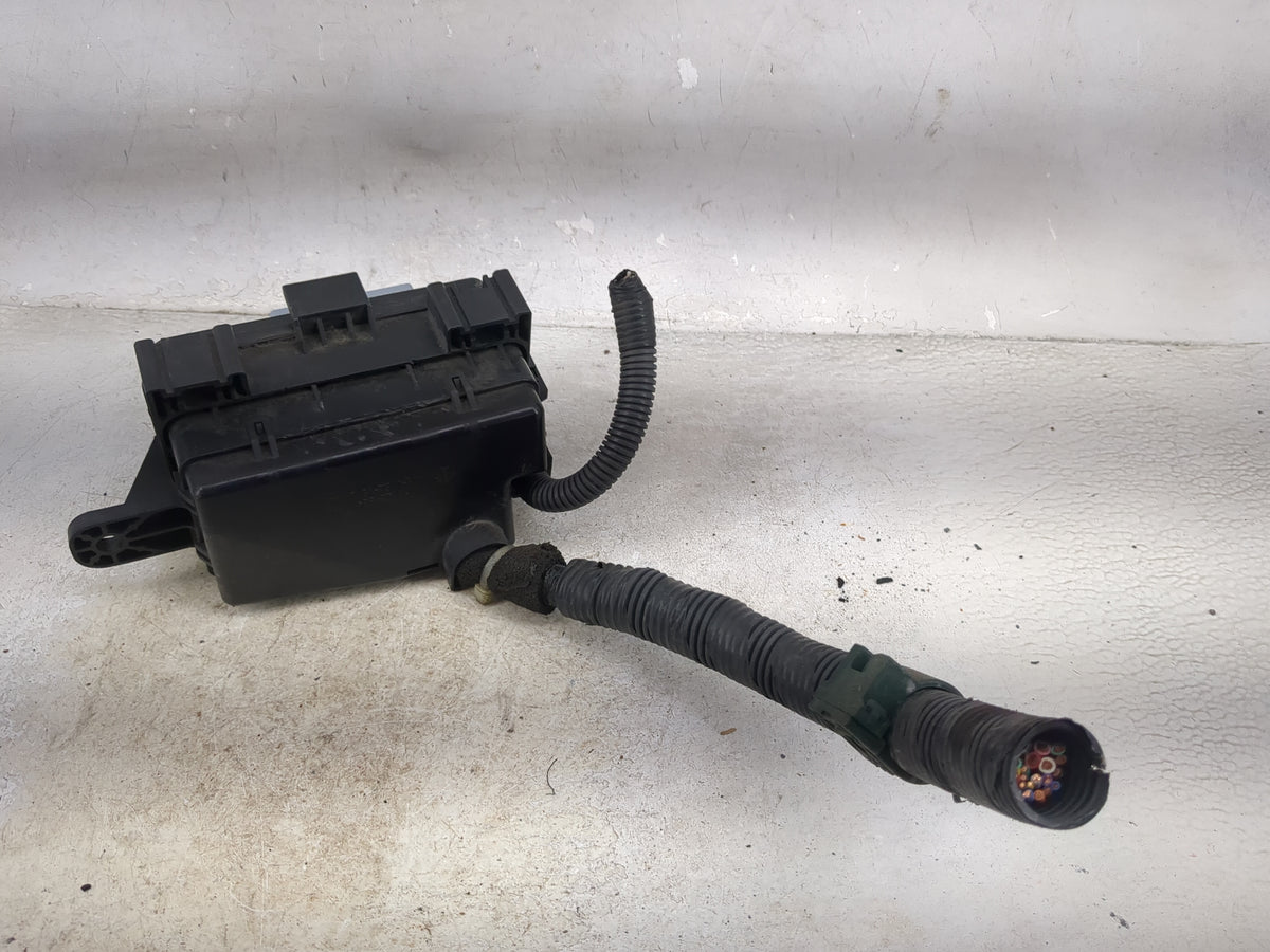 2009-2011 Honda Pilot Fusebox Fuse Box Panel Relay Module P/N:7154-7310-30 Fits Fits 2009 2010 2011 OEM Used Auto Parts - Oe