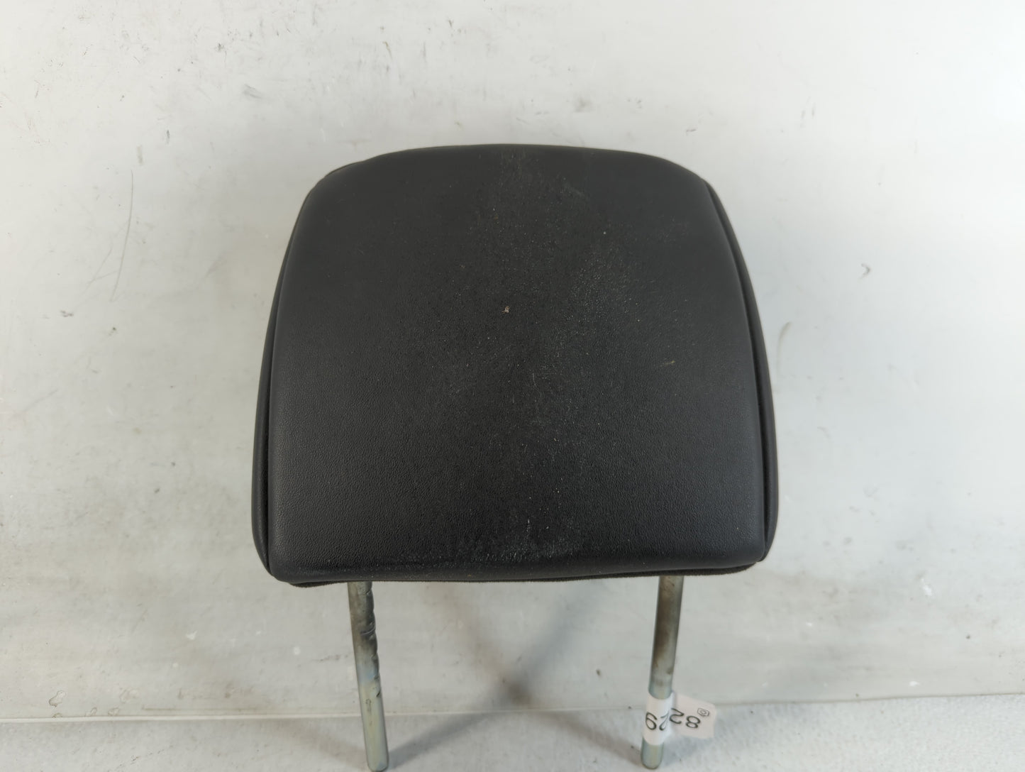 2010-2012 Honda Pilot Headrest Head Rest Front Driver Passenger Seat Fits Fits 2010 2011 2012 OEM Used Auto Parts - Oemuseda
