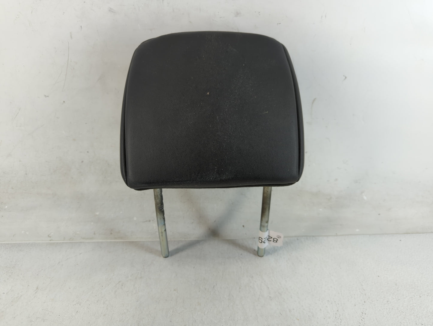 2010-2012 Honda Pilot Headrest Head Rest Front Driver Passenger Seat Fits Fits 2010 2011 2012 OEM Used Auto Parts - Oemuseda
