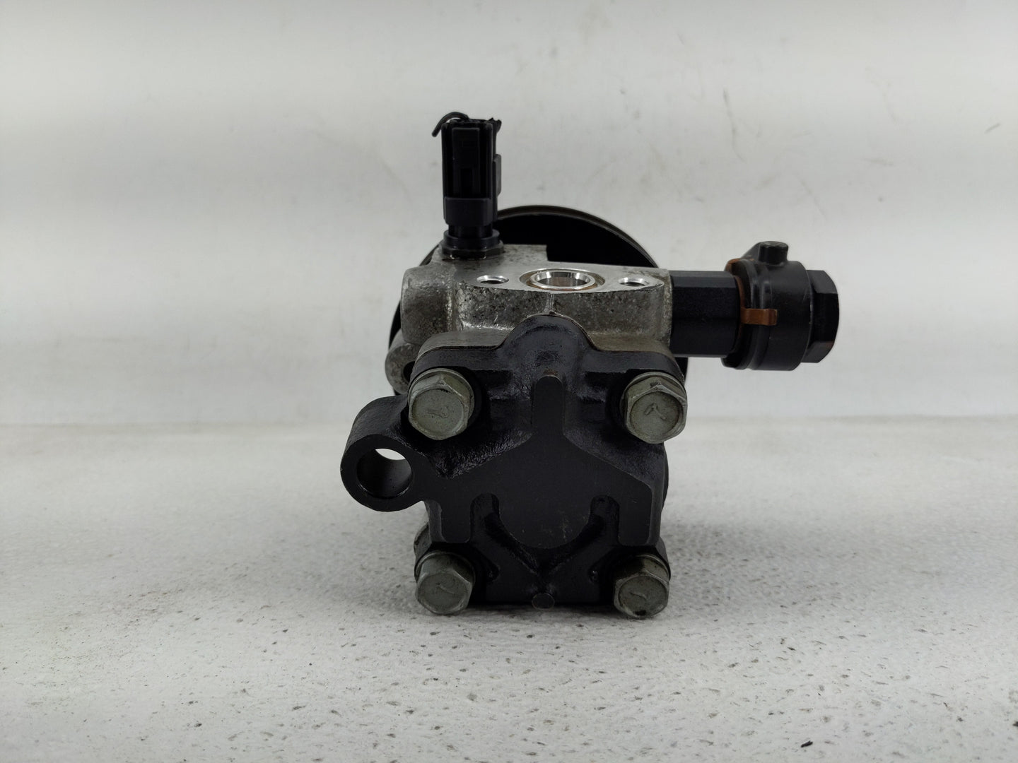 2011 Hyundai Accent Power Steering Column Pump Oem - Oemusedautoparts1.com