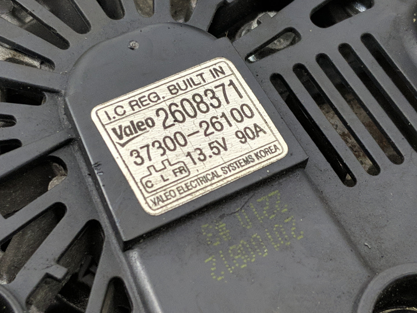 2010-2011 Hyundai Accent Alternator Replacement Generator Charging Assembly Engine OEM P/N:2608371 Fits Fits 2010 2011 OEM U