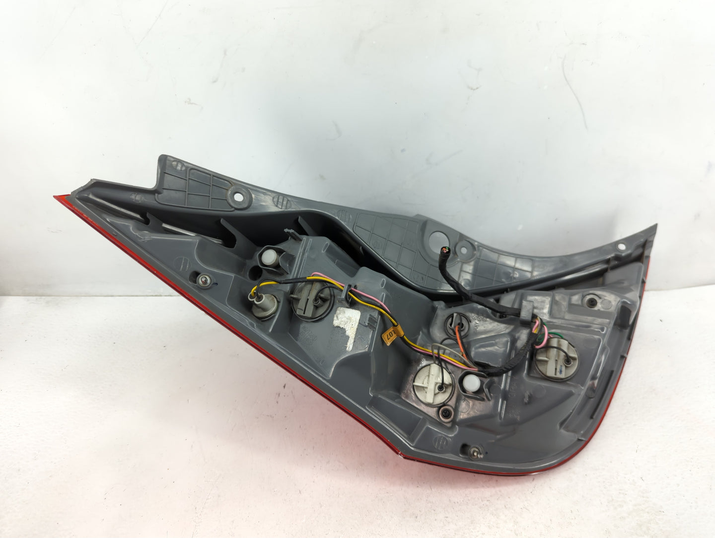 2008-2011 Hyundai Accent Tail Light Assembly Passenger Right OEM Fits Fits 2008 2009 2010 2011 OEM Used Auto Parts - Oemused