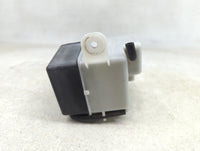 2006-2011 Hyundai Accent Windshield Washer Fluid Reservoir Bottle Oem - Oemusedautoparts1.com