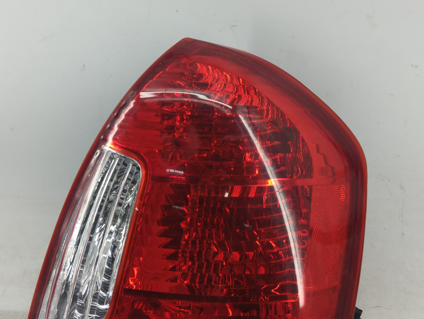 2006-2011 Hyundai Accent Tail Light Assembly Passenger Right OEM Fits Fits 2006 2007 2008 2009 2010 2011 OEM Used Auto Parts