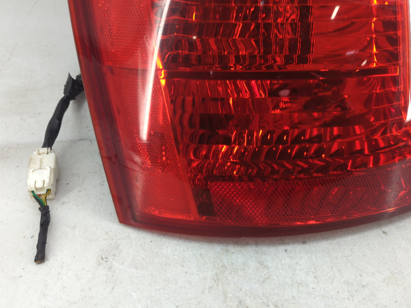2006-2011 Hyundai Accent Tail Light Assembly Driver Left OEM P/N:92401-1E Fits Fits 2006 2007 2008 2009 2010 2011 OEM Used A