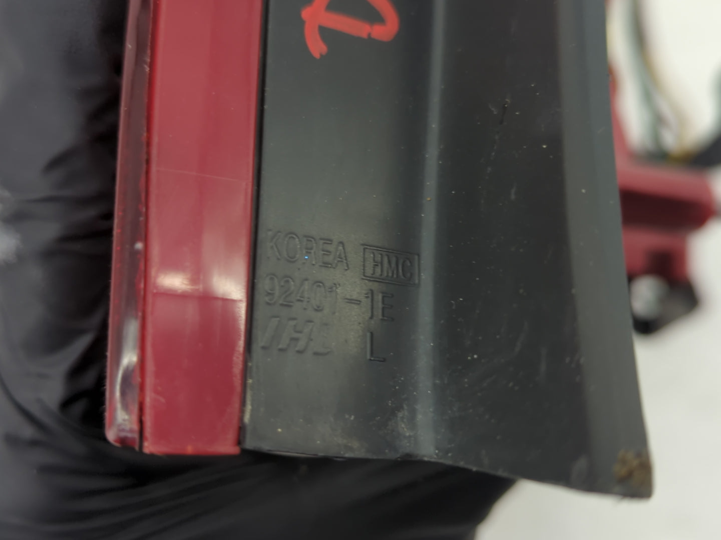 2006-2011 Hyundai Accent Tail Light Assembly Driver Left OEM P/N:92401-1E Fits Fits 2006 2007 2008 2009 2010 2011 OEM Used A