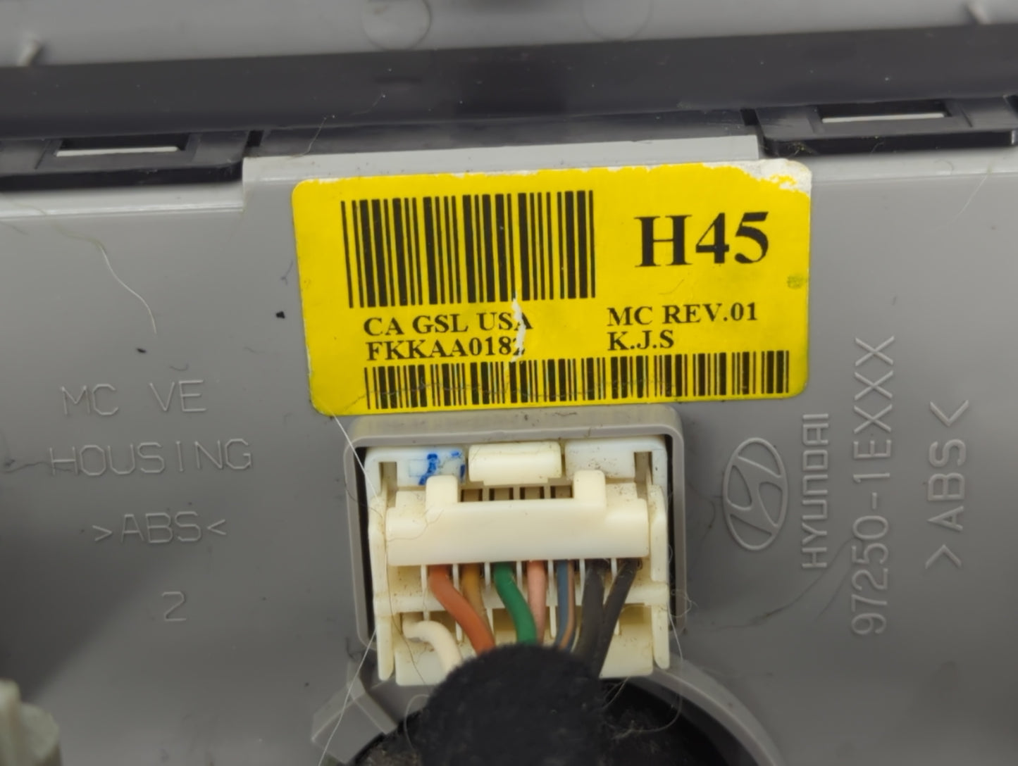2010-2011 Hyundai Accent Climate Control Module Temperature AC/Heater Replacement P/N:97250-1EXXX Fits Fits 2010 2011 OEM Us