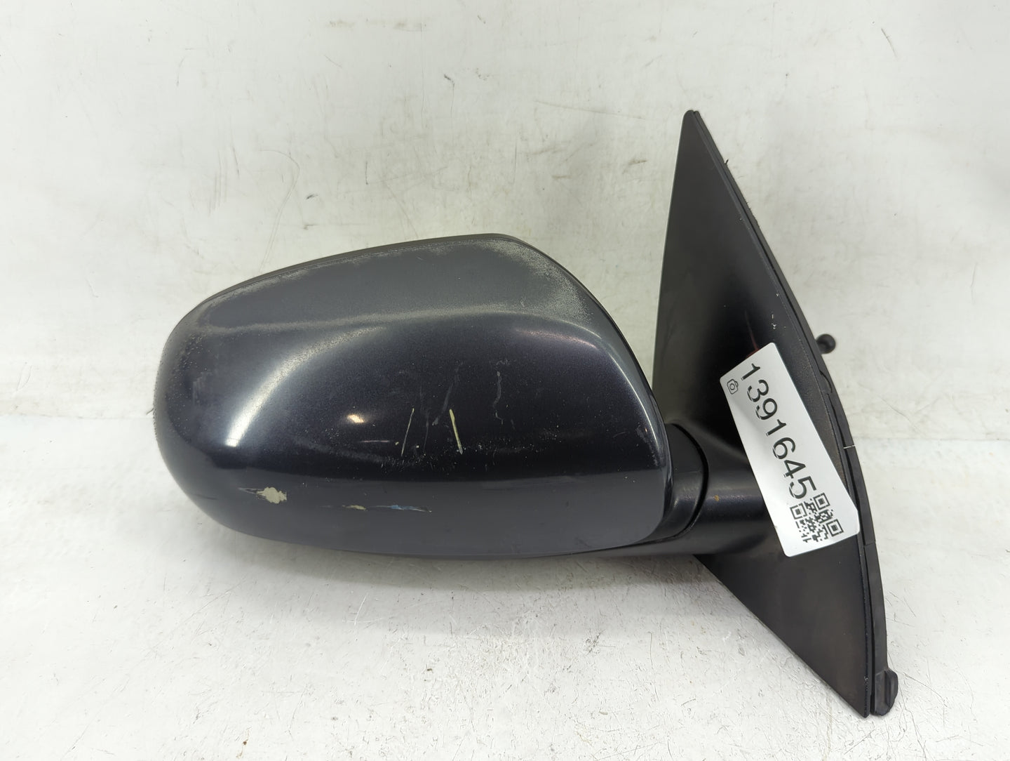 2010-2011 Hyundai Accent Passenger Side View Mirror - Right Door Mirror OEM Used - Oemusedautoparts1.com