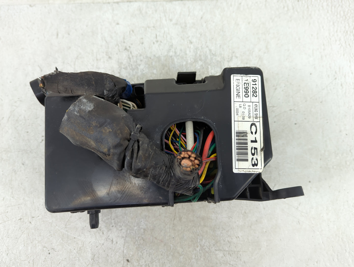 2006-2011 Hyundai Accent Fusebox Fuse Box Panel Relay Module P/N:91282-1E990 Fits Fits 2006 2007 2008 2009 2010 2011 OEM Use