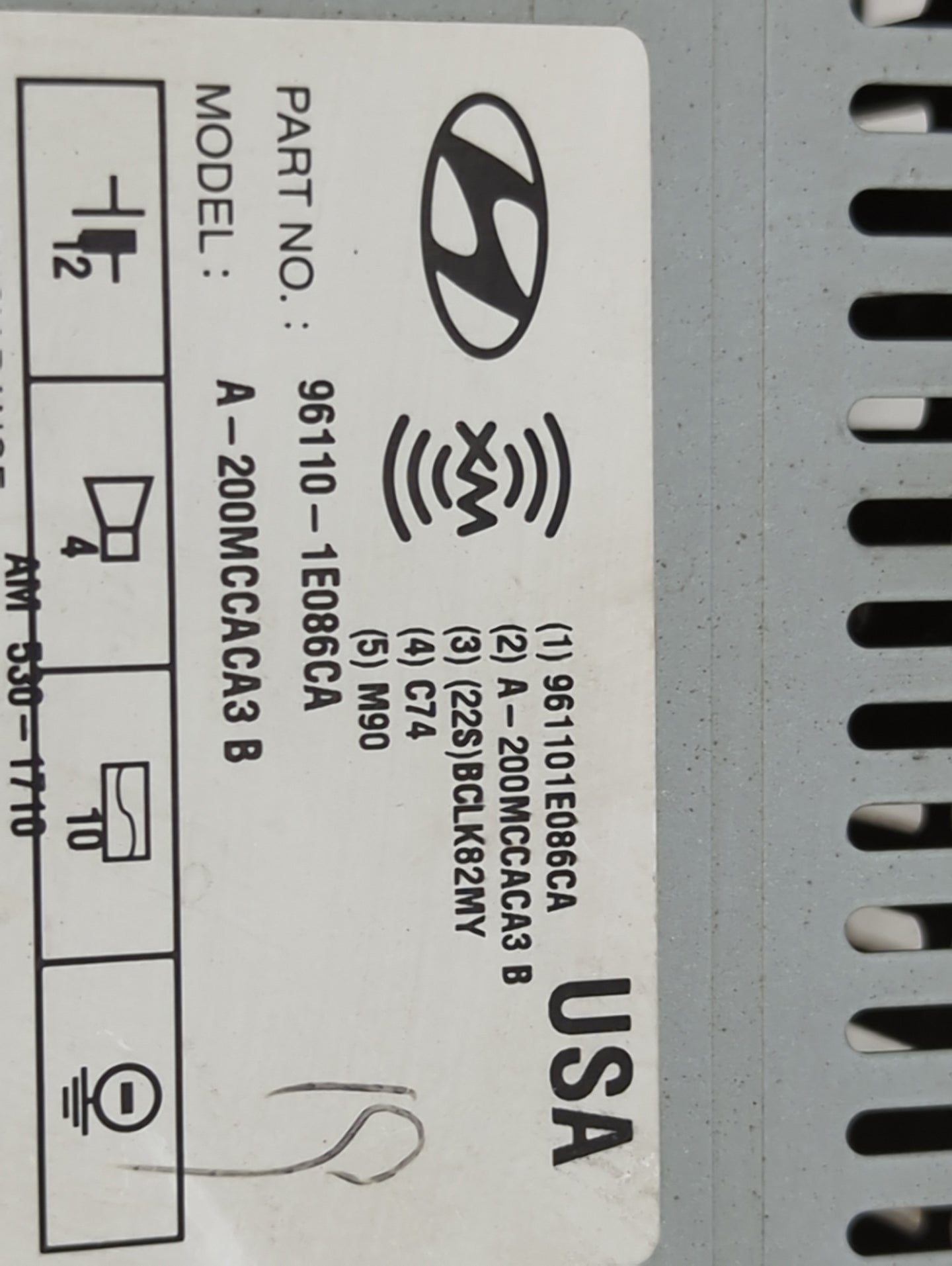 2006-2011 Hyundai Accent Radio AM FM Cd Player Receiver Replacement P/N:96110-1E086CA A-200MCCACA3 B Fits OEM Used Auto Part