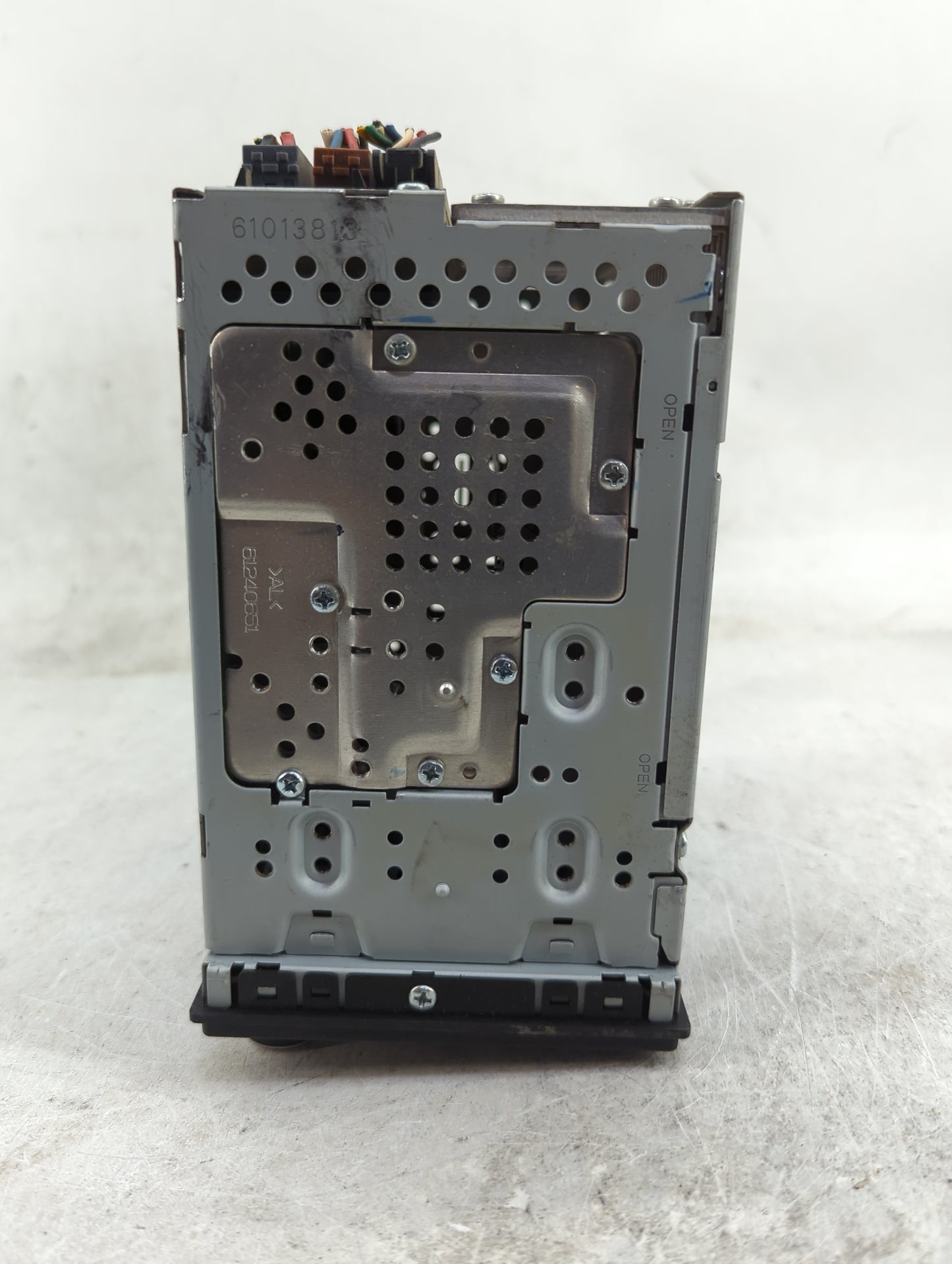 2006-2011 Hyundai Accent Radio AM FM Cd Player Receiver Replacement P/N:96110-1E086CA A-200MCCACA3 B Fits OEM Used Auto Part