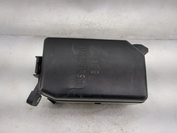 2006-2011 Hyundai Accent Fusebox Fuse Box Panel Relay Module P/N:91285-1E041 A508B21 Fits Fits 2006 2007 2008 2009 2010 2011