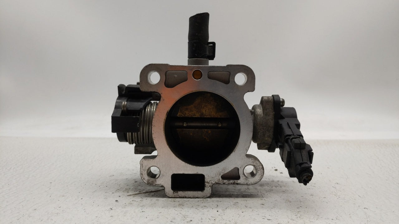 2006-2011 Hyundai Accent Throttle Body P/N:35170-26900 35100-26860 Fits Fits 2006 2007 2008 2009 2010 2011 OEM Used Auto Par