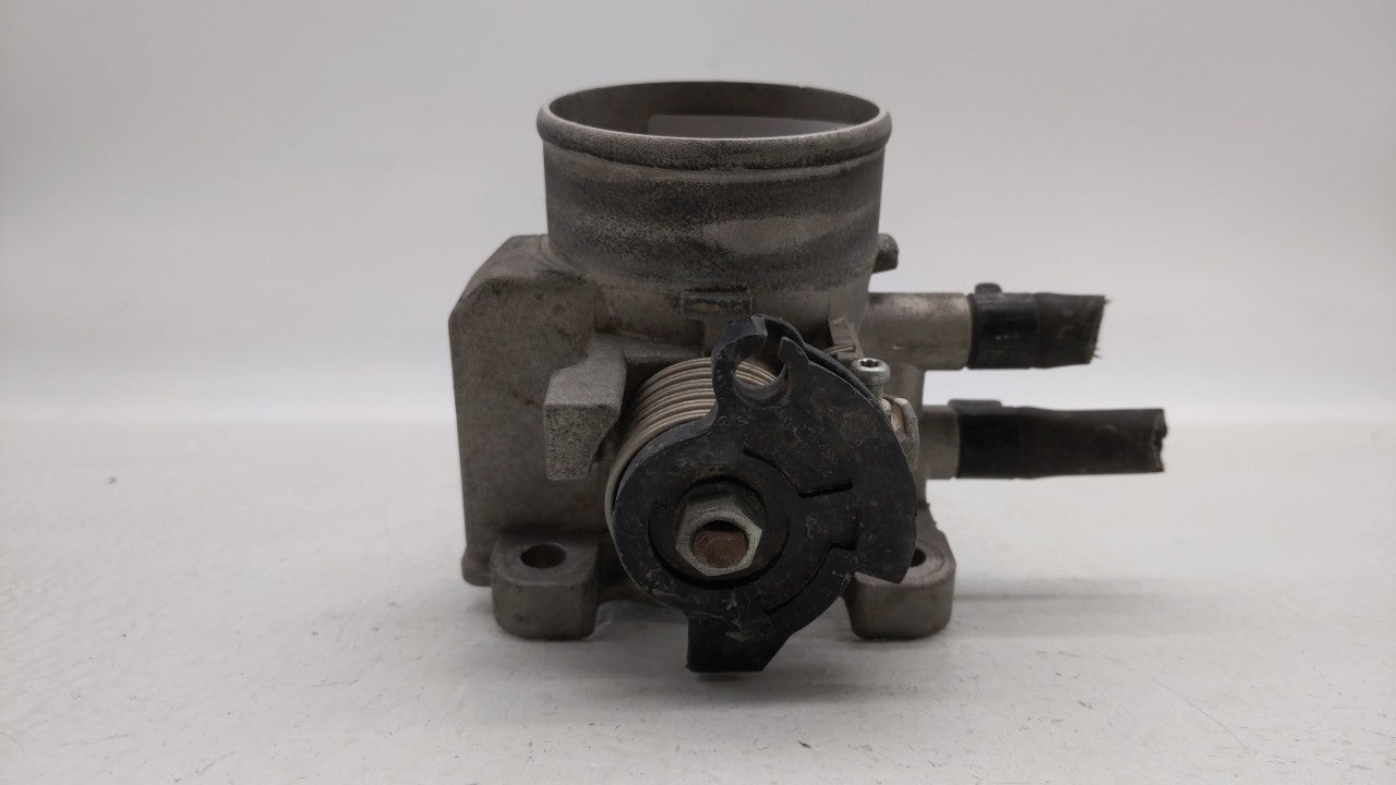 2006-2011 Hyundai Accent Throttle Body P/N:35170-26900 35100-26860 Fits Fits 2006 2007 2008 2009 2010 2011 OEM Used Auto Par