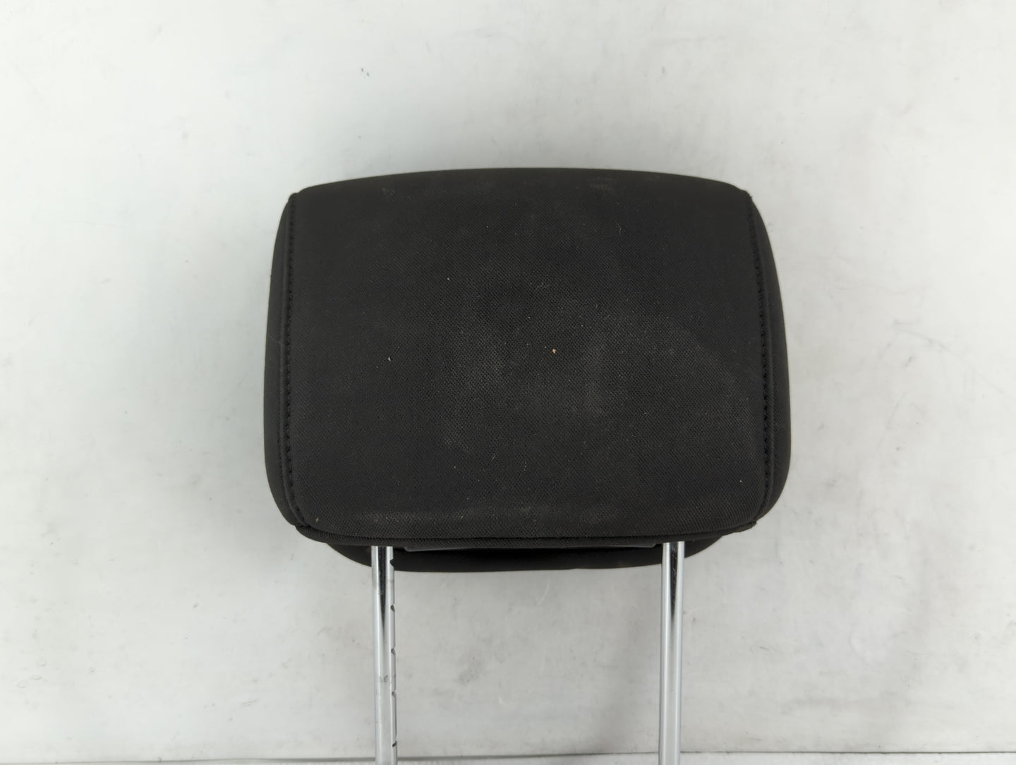 2007-2011 Hyundai Accent Headrest Head Rest Front Driver Passenger Seat Fits Fits 2007 2008 2009 2010 2011 OEM Used Auto Par
