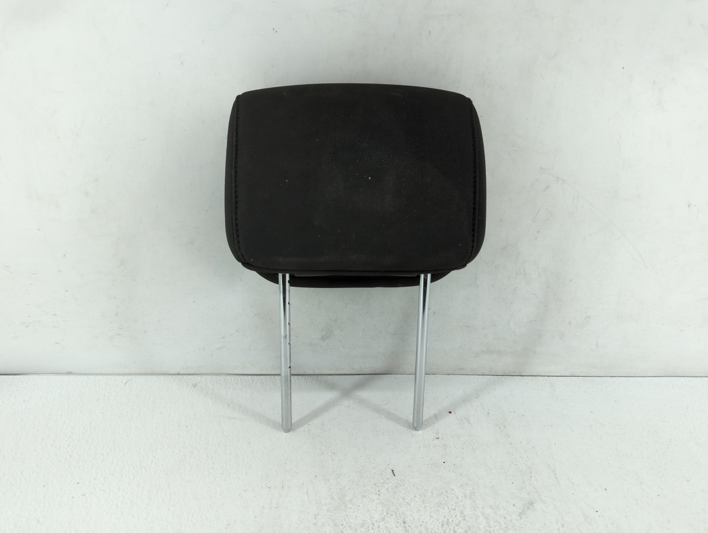 2007-2011 Hyundai Accent Headrest Head Rest Front Driver Passenger Seat Fits Fits 2007 2008 2009 2010 2011 OEM Used Auto Par