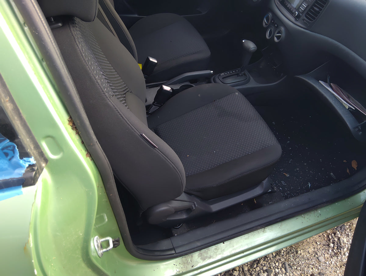 2007-2011 Hyundai Accent Passenger Front Seat Oem - Oemusedautoparts1.com