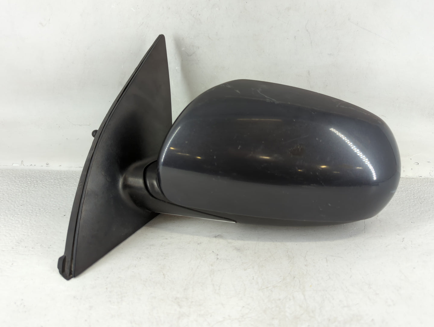 2010-2011 Hyundai Accent Driver Side View Mirror - Left Door Mirror OEM Used - Oemusedautoparts1.com