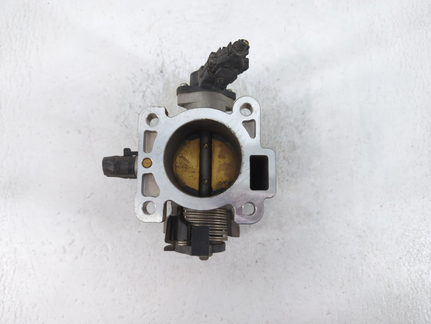 2006-2011 Hyundai Accent Throttle Body P/N:35170-26900 Fits Fits 2006 2007 2008 2009 2010 2011 OEM Used Auto Parts - Oemused