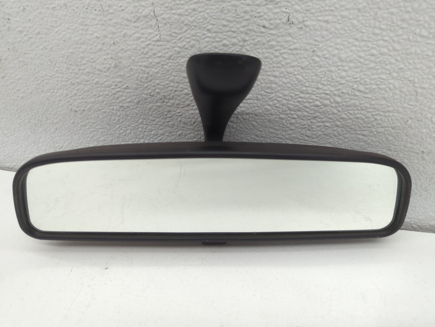 2005-2011 Hyundai Accent Interior Rear View Mirror Replacement OEM P/N:E11025400 Fits OEM Used Auto Parts - Oemusedautoparts