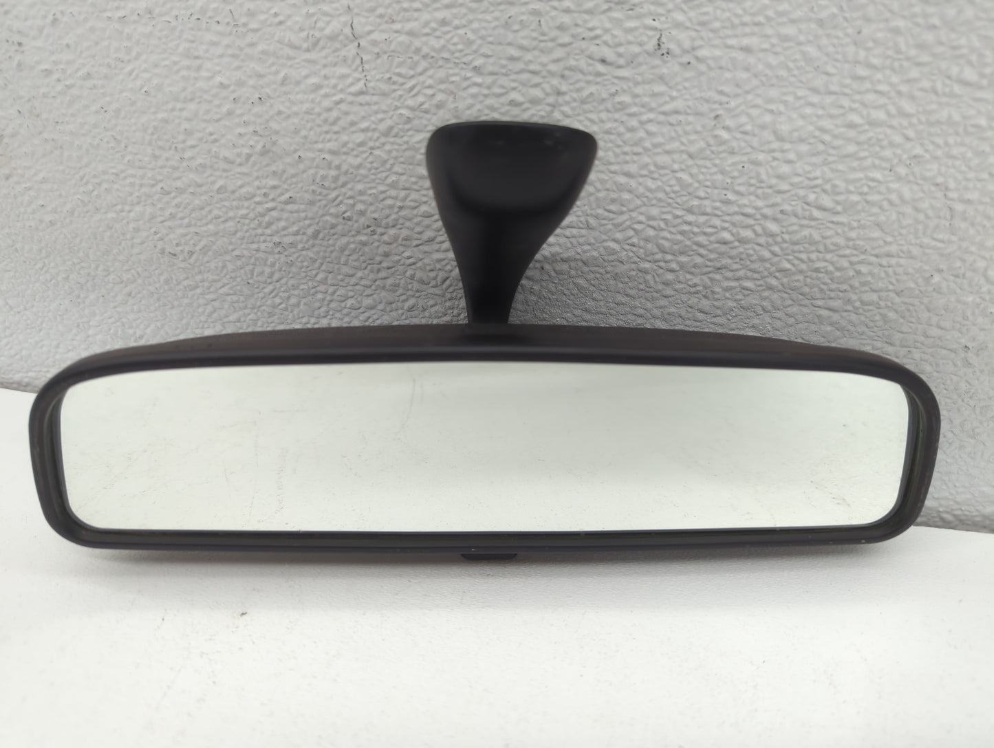 2005-2011 Hyundai Accent Interior Rear View Mirror Replacement OEM P/N:E11025400 Fits OEM Used Auto Parts - Oemusedautoparts
