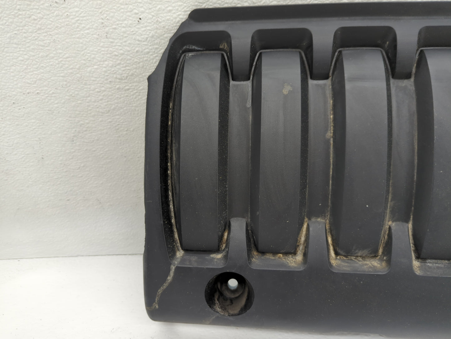 2011 Hyundai Accent Engine Cover - Oemusedautoparts1.com