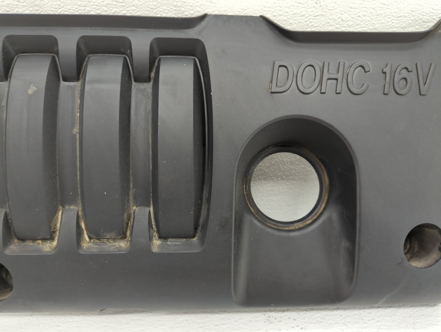 2011 Hyundai Accent Engine Cover - Oemusedautoparts1.com