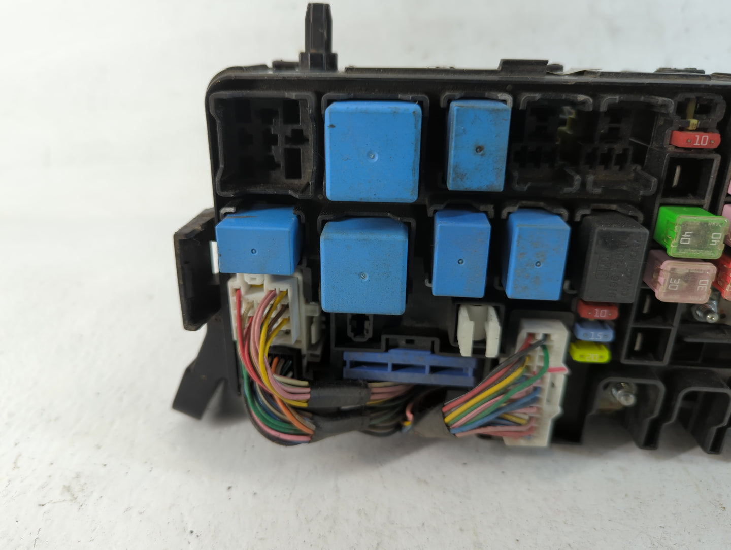 2006-2011 Hyundai Accent Fusebox Fuse Box Panel Relay Module P/N:91285-1E170 Fits Fits 2006 2007 2008 2009 2010 2011 OEM Use