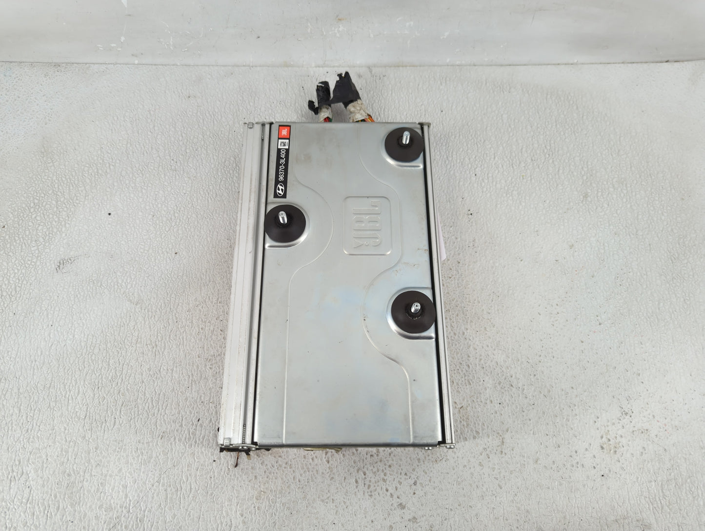 2007-2011 Hyundai Azera Am Fm Cd Player Radio Receiver - Oemusedautoparts1.com