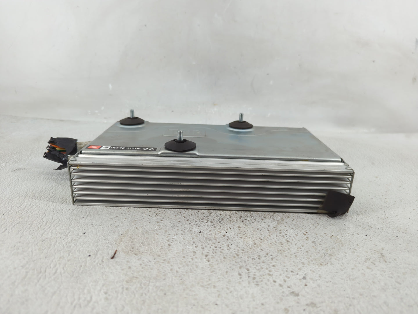 2007-2011 Hyundai Azera Am Fm Cd Player Radio Receiver - Oemusedautoparts1.com