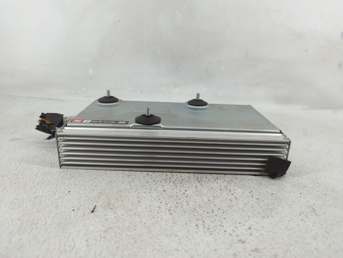 2007-2011 Hyundai Azera Am Fm Cd Player Radio Receiver - Oemusedautoparts1.com
