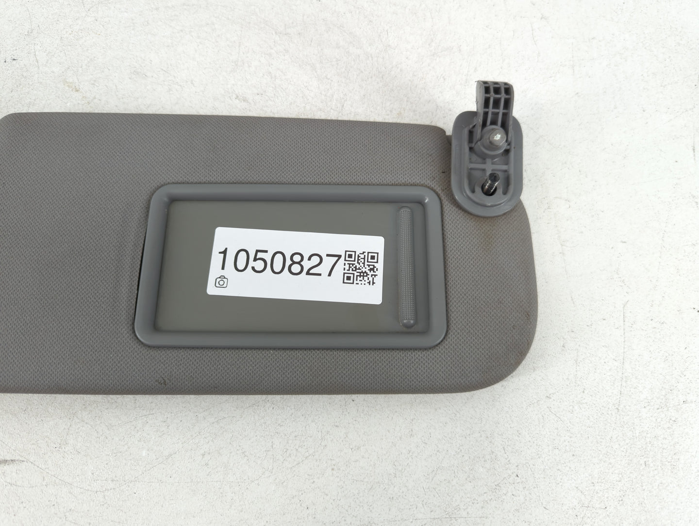 2009-2012 Hyundai Elantra Sun Visor Shade Replacement Passenger Right Mirror Fits Fits 2009 2010 2011 2012 OEM Used Auto Par