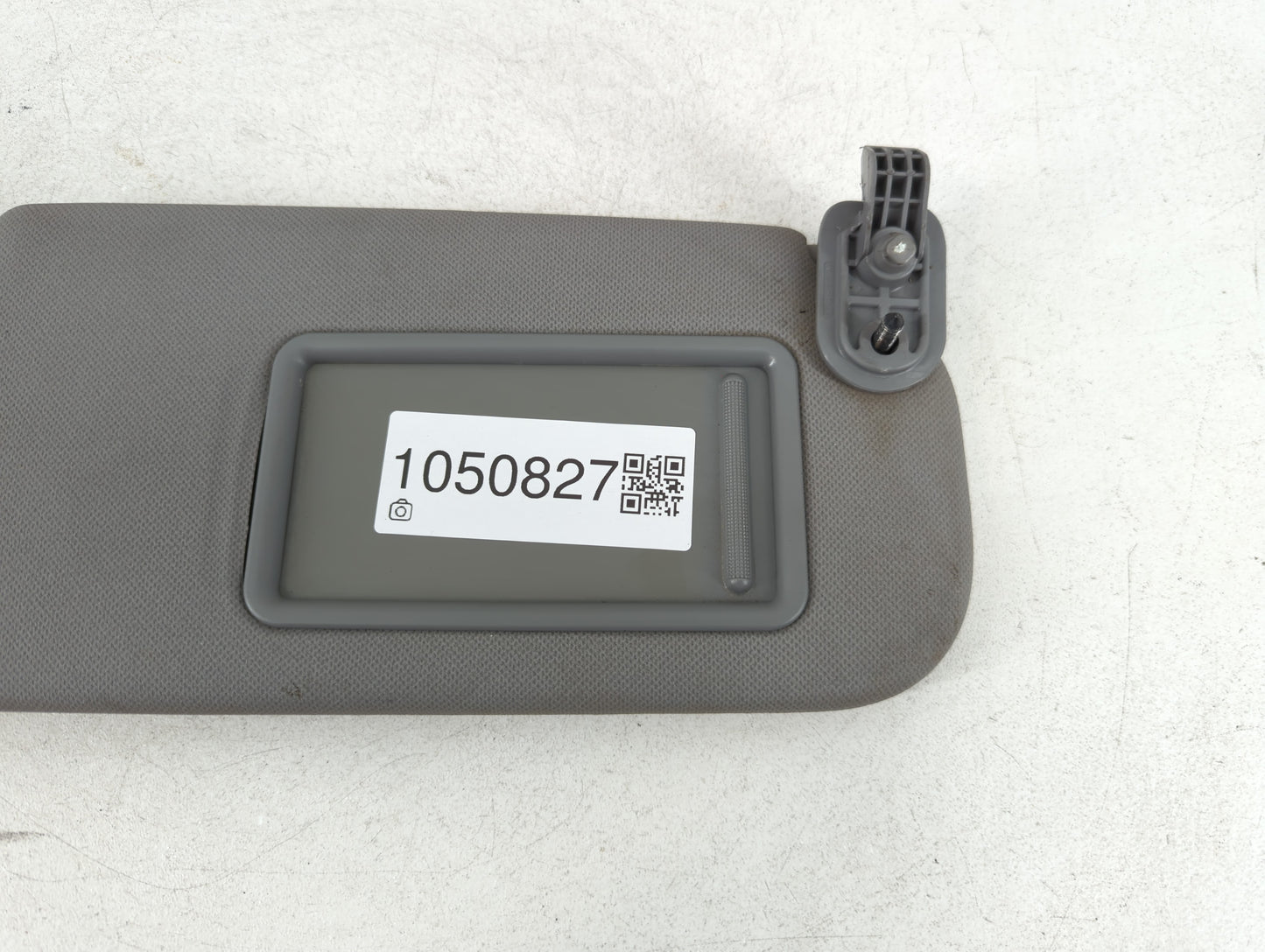 2009-2012 Hyundai Elantra Sun Visor Shade Replacement Passenger Right Mirror Fits Fits 2009 2010 2011 2012 OEM Used Auto Par