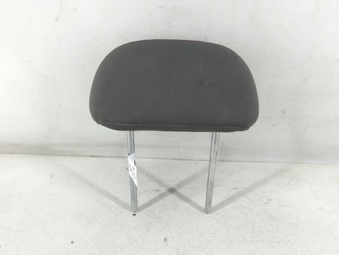 2011-2016 Hyundai Elantra Headrest Head Rest Front Driver Passenger Seat Fits Fits 2011 2012 2013 2014 2015 2016 OEM Used Au