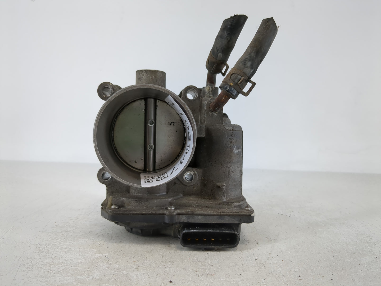 2011-2020 Hyundai Elantra Throttle Body P/N:35100-2E000 Fits Fits 2011 2012 2013 2014 2015 2016 2017 2018 2019 2020 2021 OEM