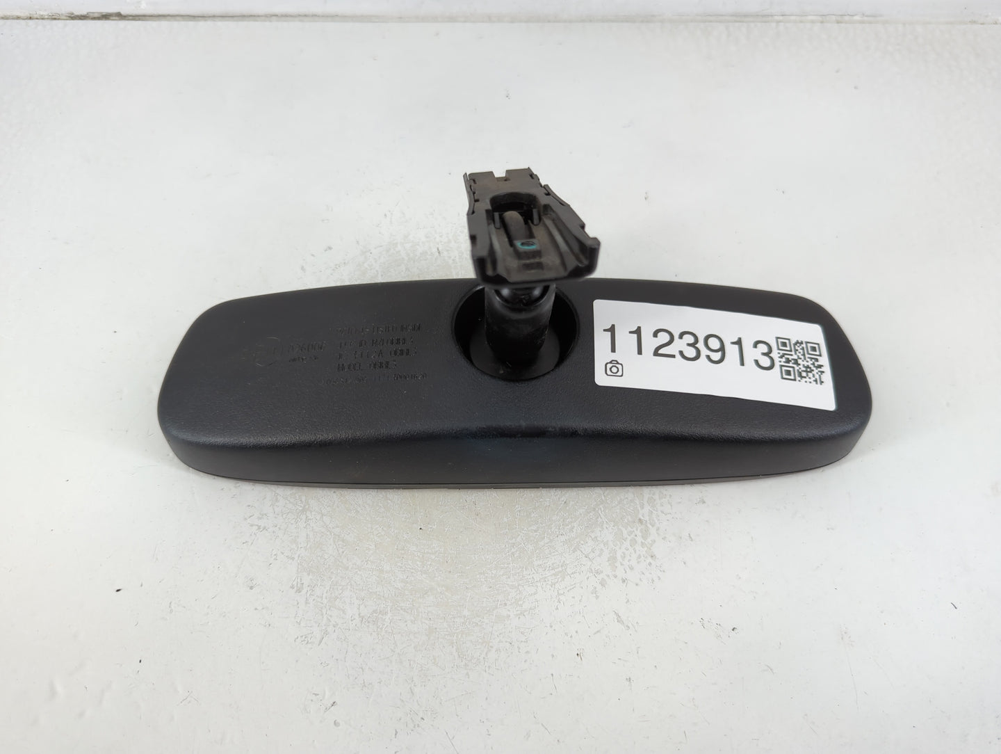 2011 Hyundai Elantra Interior Rear View Mirror Replacement OEM P/N:IE11026006 Fits OEM Used Auto Parts - Oemusedautoparts1.c