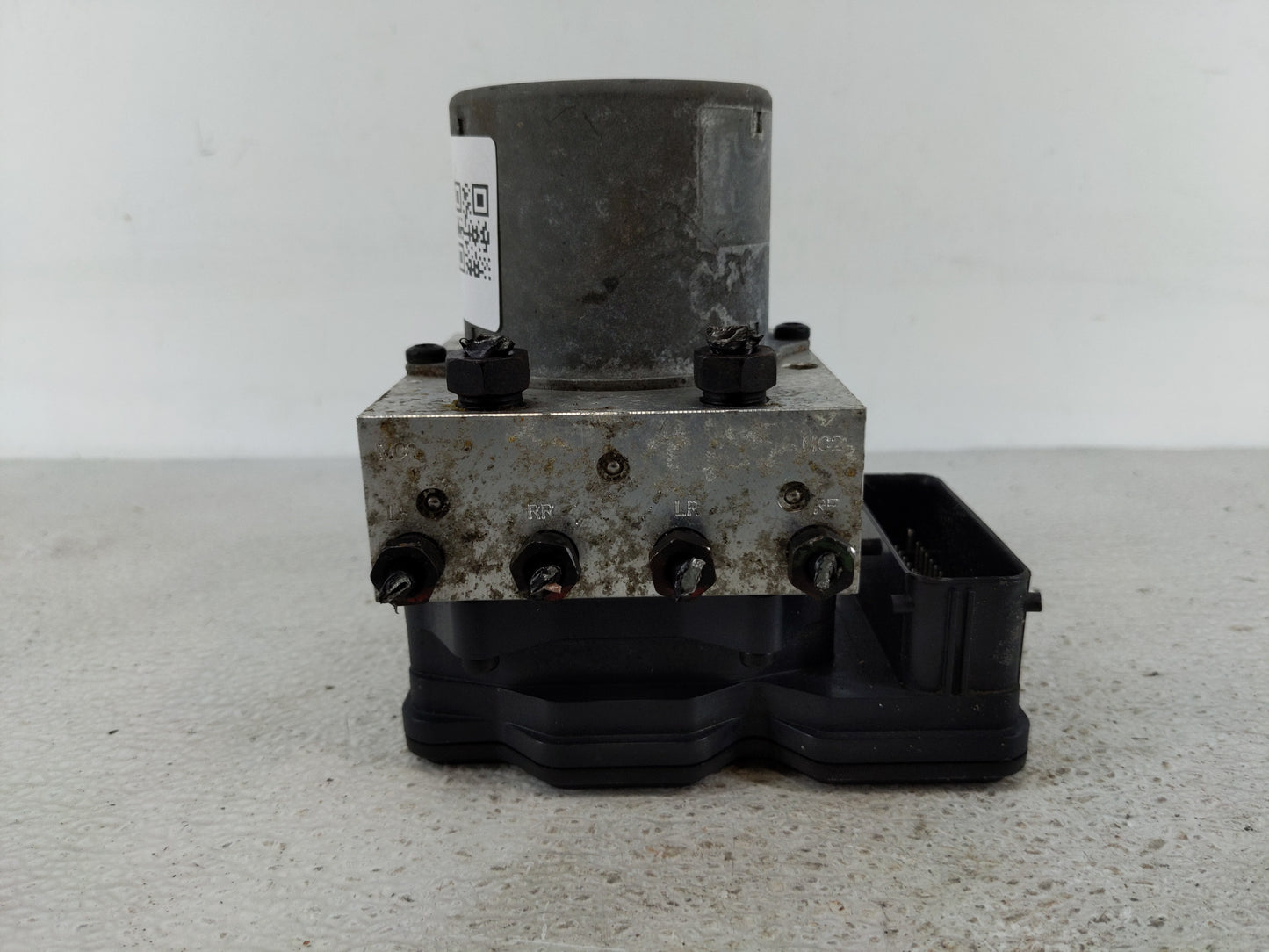 2011-2013 Hyundai Elantra ABS Pump Control Module Replacement P/N:58920-3X700 Fits Fits 2011 2012 2013 OEM Used Auto Parts -