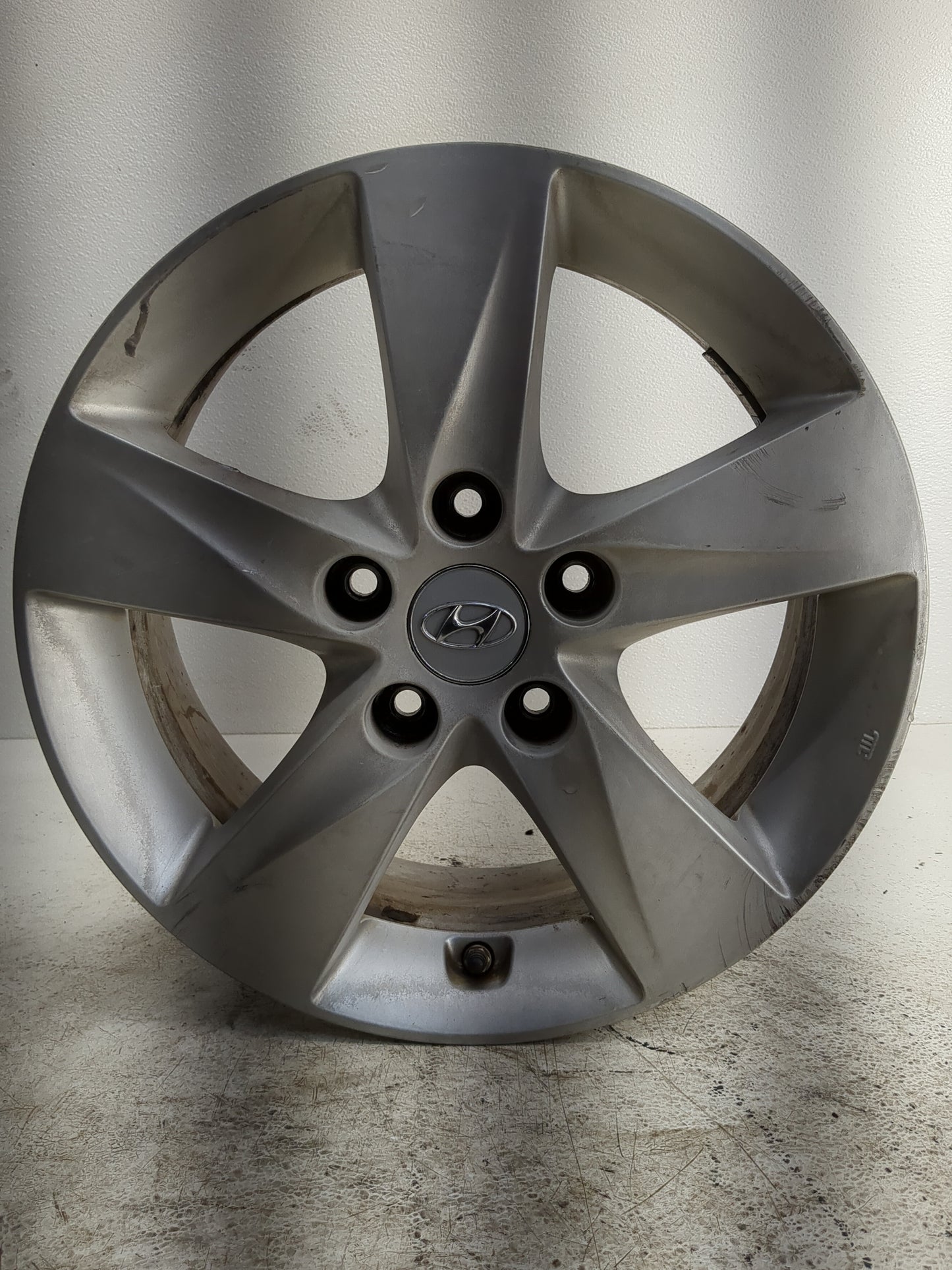 2011-2016 Hyundai Elantra Oem Wheel Rim - Oemusedautoparts1.com