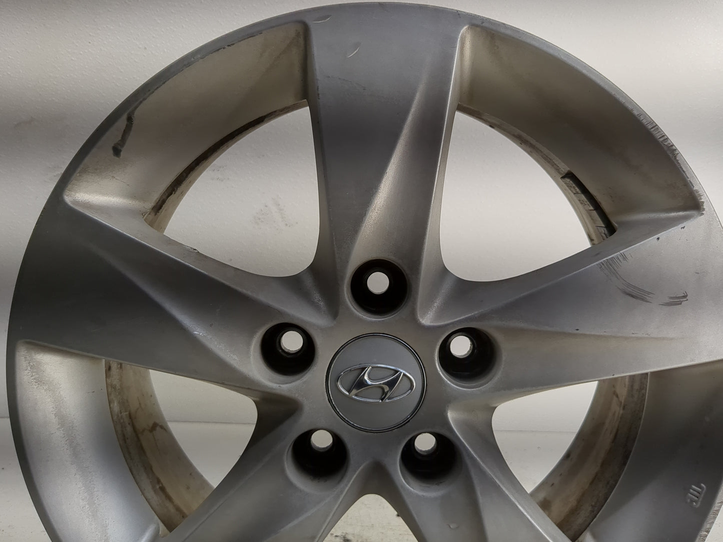 2011-2016 Hyundai Elantra Oem Wheel Rim - Oemusedautoparts1.com