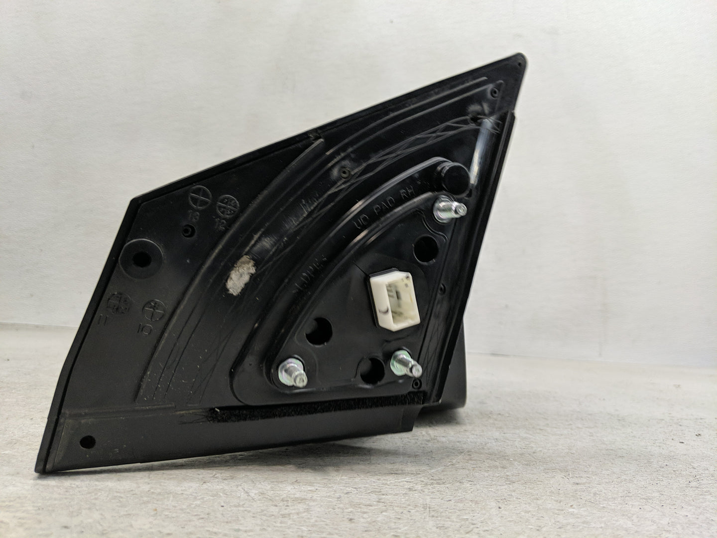 2011-2015 Hyundai Elantra Passenger Side View Mirror - Right Door Mirror OEM Used - Oemusedautoparts1.com