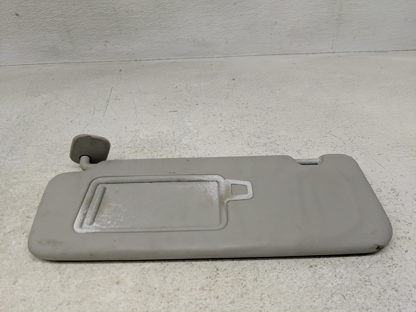 2011-2013 Hyundai Elantra Sun Visor Shade Replacement Driver Left Mirror Fits Fits 2011 2012 2013 OEM Used Auto Parts - Oemu