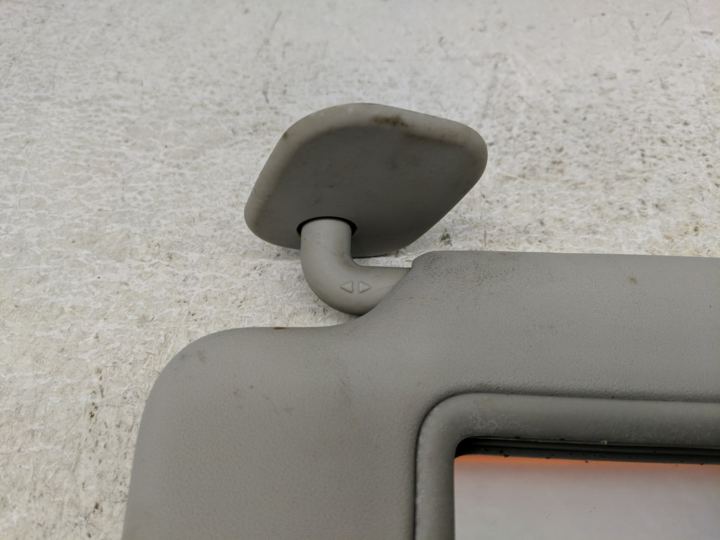 2011-2013 Hyundai Elantra Sun Visor Shade Replacement Driver Left Mirror Fits Fits 2011 2012 2013 OEM Used Auto Parts - Oemu