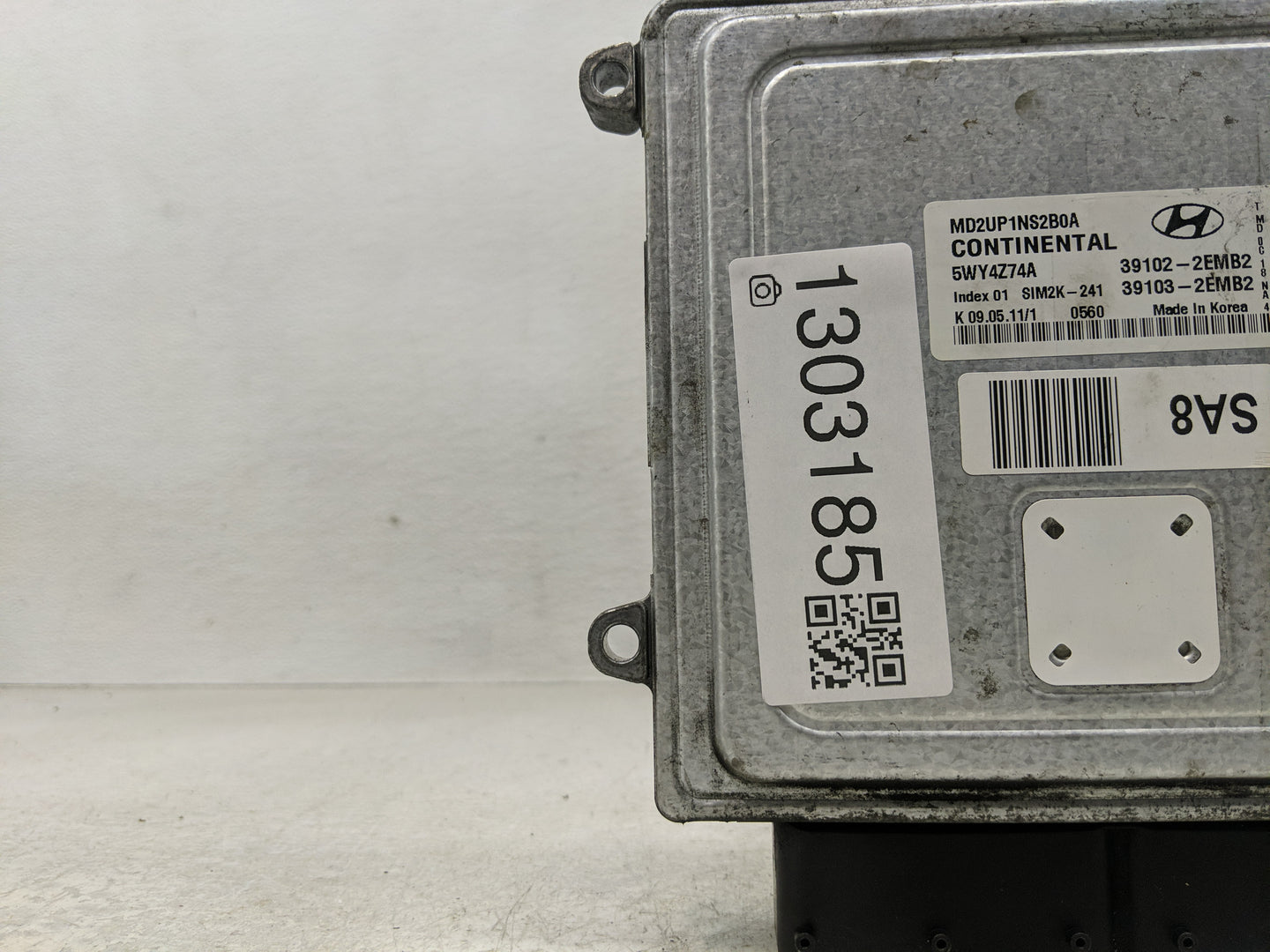 2011 Hyundai Elantra PCM Engine Control Computer ECU ECM PCU OEM P/N:39103-2EMB2 39102-2EMB2 Fits OEM Used Auto Parts - Oemu