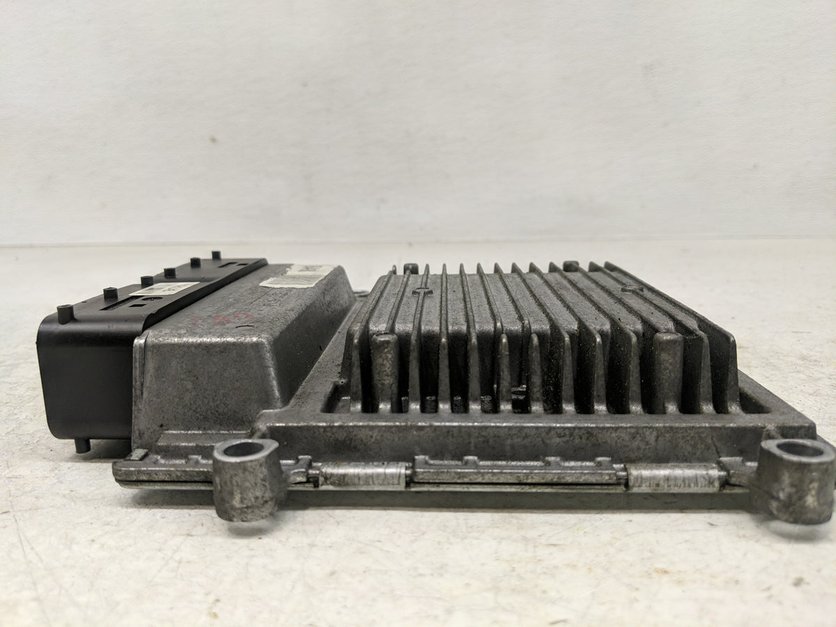 2011 Hyundai Elantra PCM Engine Control Computer ECU ECM PCU OEM P/N:39103-2EMB2 39102-2EMB2 OEM Used Auto Parts - Oemusedau