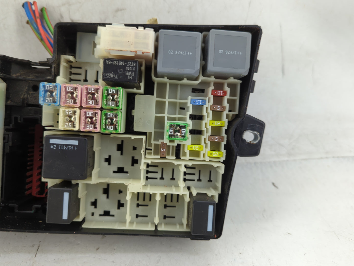 2011 Hyundai Elantra Fusebox Fuse Box Panel Relay Module P/N:AV6T-14A142-AB Fits OEM Used Auto Parts - Oemusedautoparts1.com