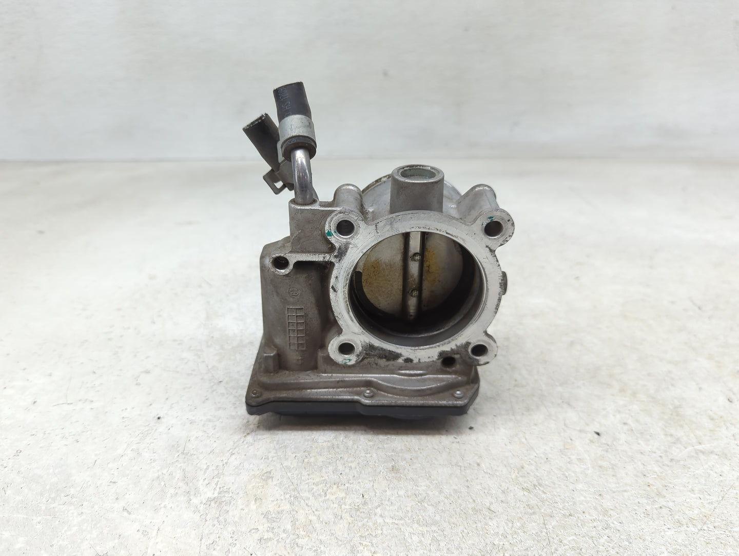 2011-2020 Hyundai Elantra Throttle Body P/N:35100-2E000 Fits Fits 2011 2012 2013 2014 2015 2016 2017 2018 2019 2020 2021 OEM